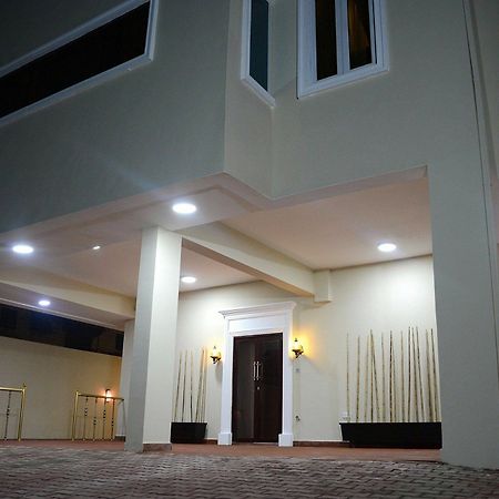 Rightgate Hotel Lagos Esterno foto
